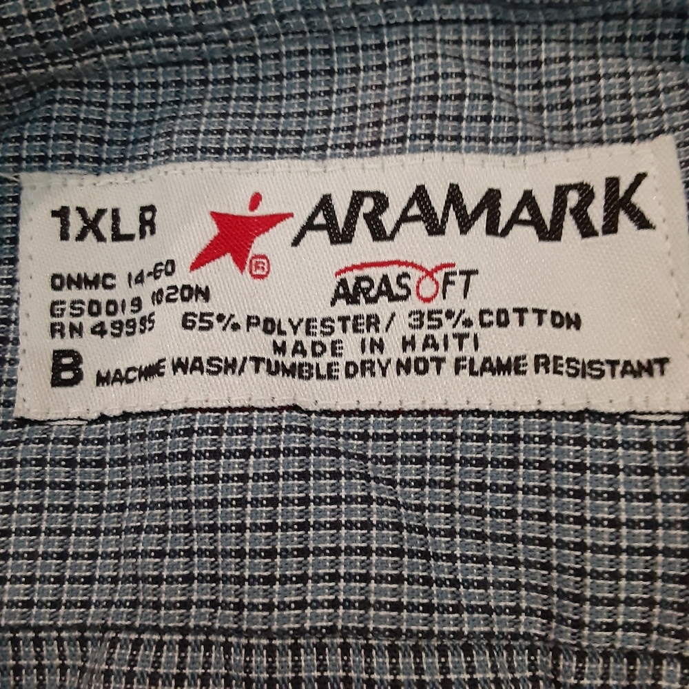 Aramark Button Down Top - Picture 3 of 5